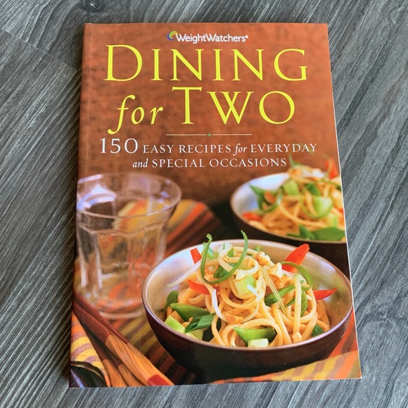 Weight Watchers Dinning for Two Cookbook - Picture 1 of 5
